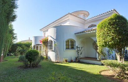Resale - House - Detached Villa - Benalmádena - Torrequebrada