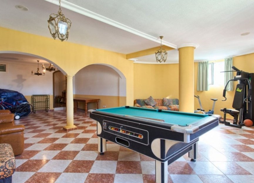 Resale - House - Detached Villa - Benalmádena - Torrequebrada