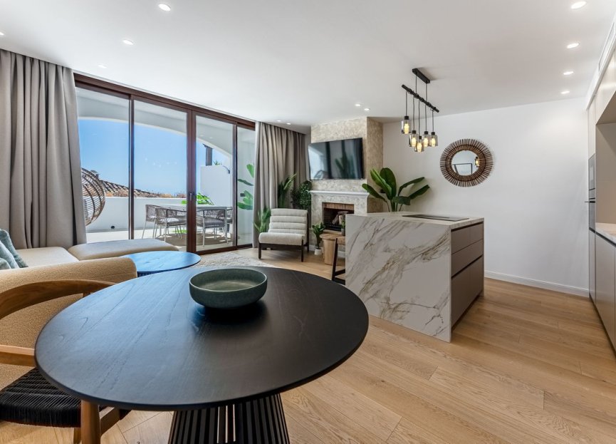 Resale - House - Townhouse - Benahavís - Benahavís Centro