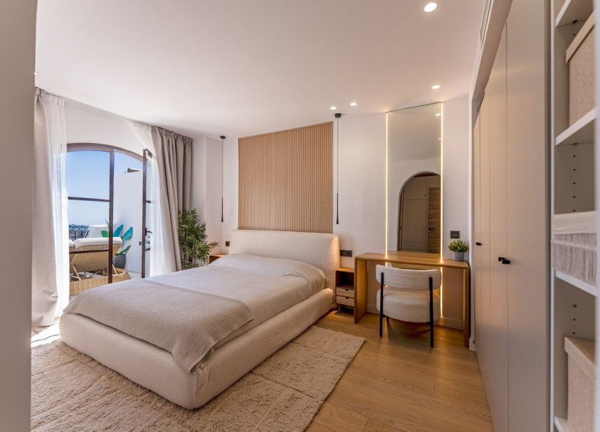 Resale - House - Townhouse - Benahavís - Benahavís Centro