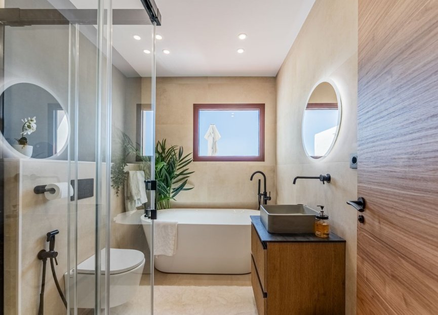 Resale - House - Townhouse - Benahavís - Benahavís Centro