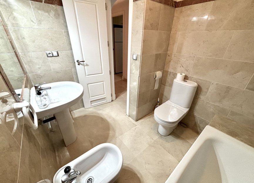 Reventa - Ground floor apartment - Estepona - Estepona Centro