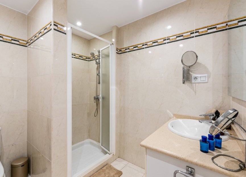 Resale - Ground floor apartment - Marbella - Marbella Centro