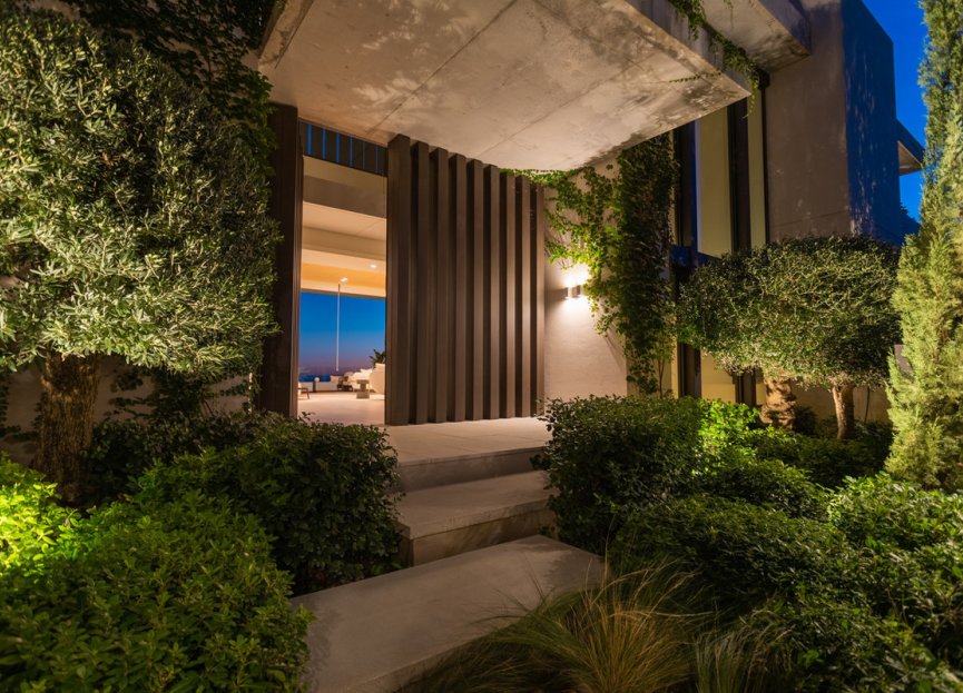 Resale - House - Detached Villa - Benahavís - La Quinta