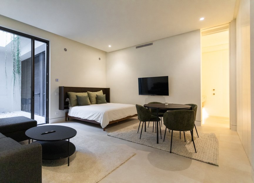 Resale - House - Detached Villa - Benahavís - La Quinta