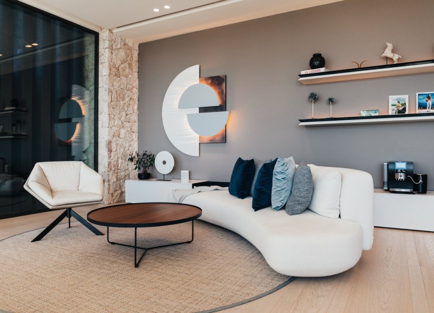 Resale - House - Detached Villa - Benahavís - La Quinta