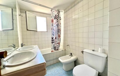 Resale - Apartment - Top Floor Apartment - Marbella - Elviria