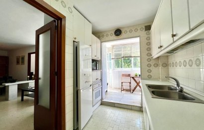 Resale - Apartment - Top Floor Apartment - Marbella - Elviria