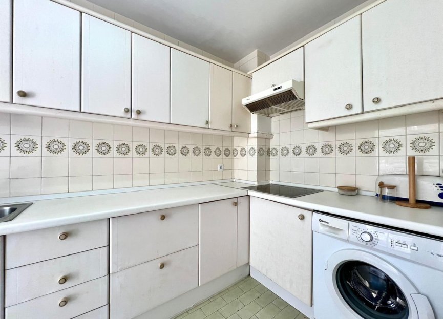 Resale - Apartment - Top Floor Apartment - Marbella - Elviria