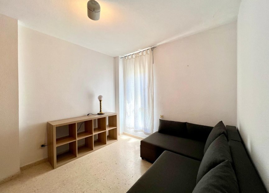 Resale - Apartment - Top Floor Apartment - Marbella - Elviria