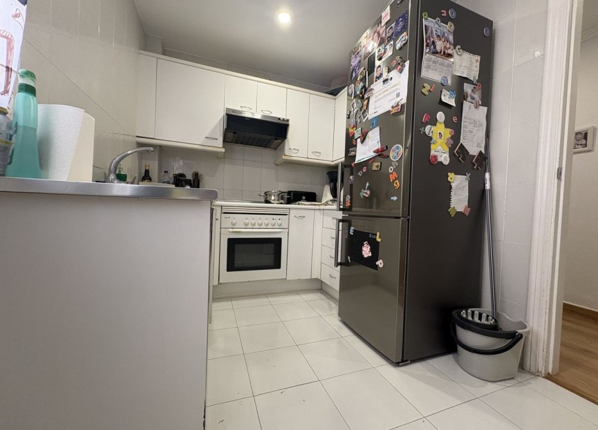 Resale - Ground floor apartment - Estepona - Atalaya