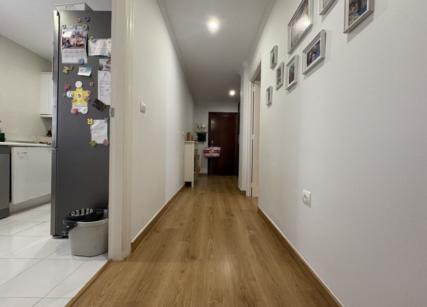 Resale - Ground floor apartment - Estepona - Atalaya