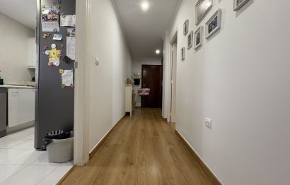 Resale - Ground floor apartment - Estepona - Atalaya