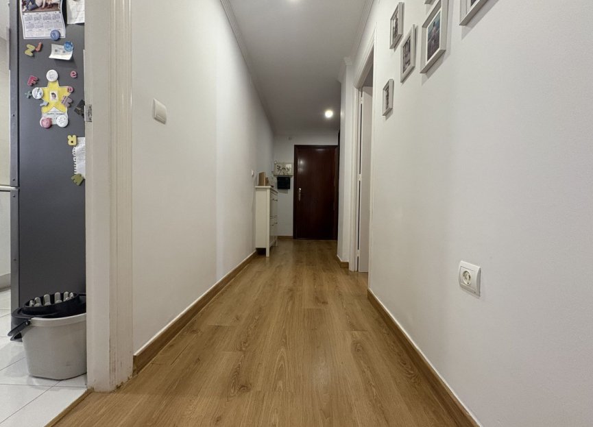 Resale - Ground floor apartment - Estepona - Atalaya