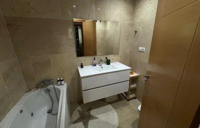 Resale - Ground floor apartment - Benahavís - Benahavís Centro