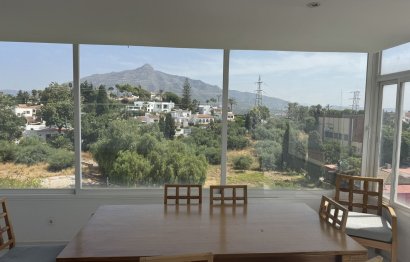 Resale - House - Detached Villa - Marbella - Nueva Andalucia