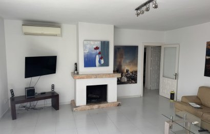 Resale - House - Detached Villa - Marbella - Nueva Andalucia