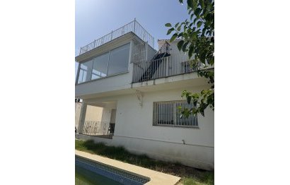 Resale - House - Detached Villa - Marbella - Nueva Andalucia