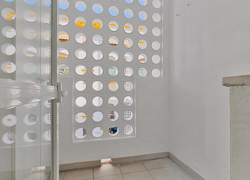 Resale - Apartment - Middle Floor Apartment - Marbella - Marbella Centro