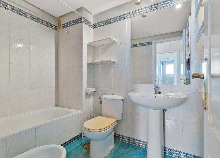 Resale - Apartment - Middle Floor Apartment - Marbella - Marbella Centro