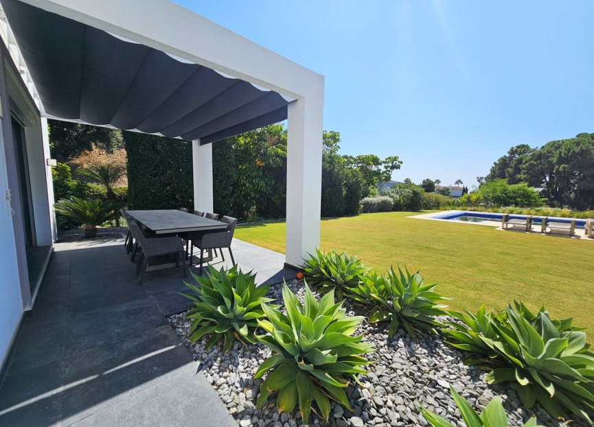 Resale - House - Detached Villa - Benahavís - Benahavís Centro