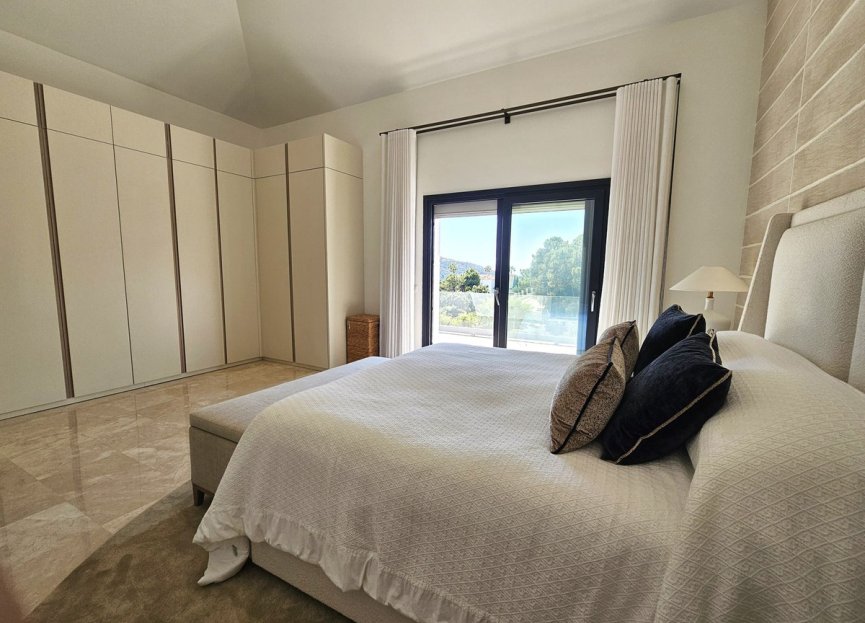 Resale - House - Detached Villa - Benahavís - Benahavís Centro