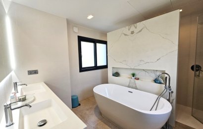 Resale - House - Detached Villa - Benahavís - Benahavís Centro