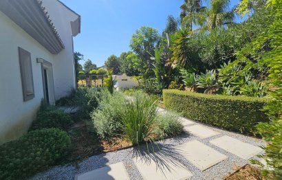 Resale - House - Detached Villa - Benahavís - Benahavís Centro