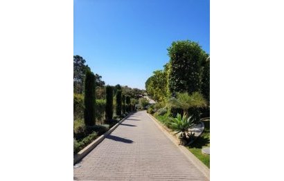 Resale - House - Detached Villa - Benahavís - Benahavís Centro