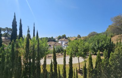 Resale - House - Detached Villa - Benahavís - Benahavís Centro