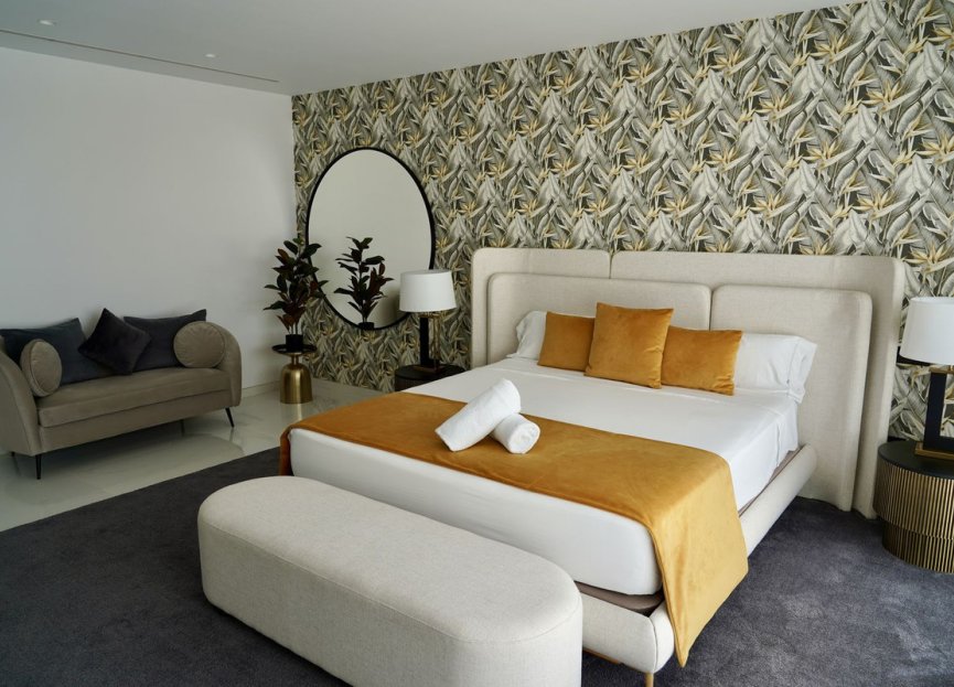 Resale - House - Detached Villa - Estepona - Cancelada