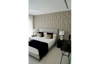 Resale - House - Detached Villa - Estepona - Cancelada