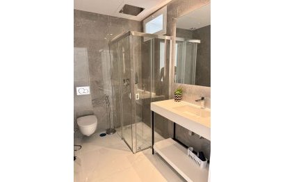 Resale - House - Detached Villa - Estepona - Cancelada