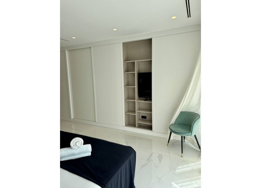 Resale - House - Detached Villa - Estepona - Cancelada