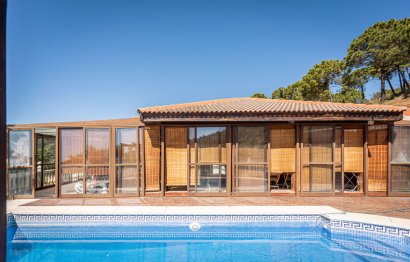 Resale - House - Finca - Cortijo - Estepona - Estepona Centro