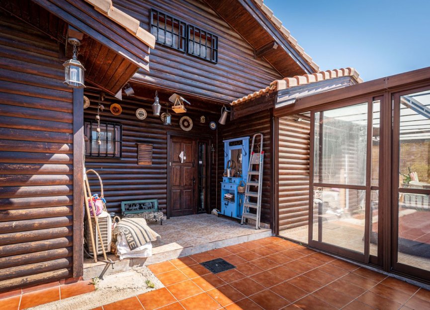 Resale - House - Finca - Cortijo - Estepona - Estepona Centro