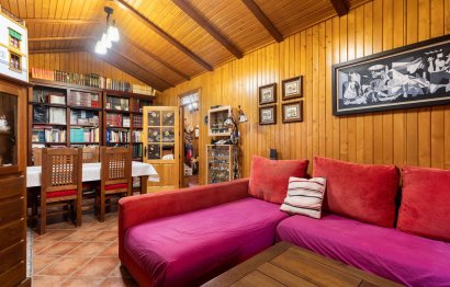 Resale - House - Finca - Cortijo - Estepona - Estepona Centro