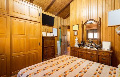 Resale - House - Finca - Cortijo - Estepona - Estepona Centro