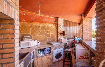 Resale - House - Finca - Cortijo - Estepona - Estepona Centro