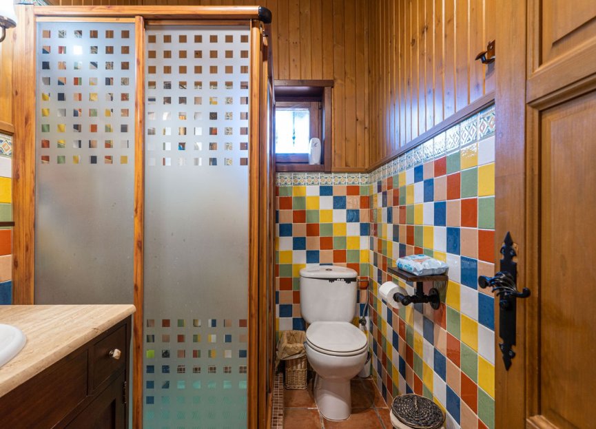 Resale - House - Finca - Cortijo - Estepona - Estepona Centro