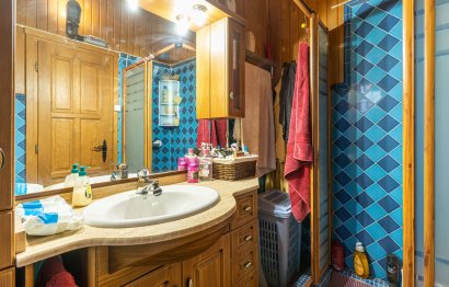 Resale - House - Finca - Cortijo - Estepona - Estepona Centro