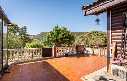 Resale - House - Finca - Cortijo - Estepona - Estepona Centro