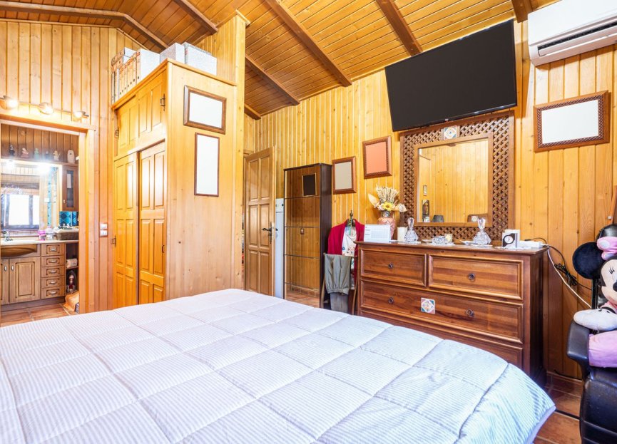 Resale - House - Finca - Cortijo - Estepona - Estepona Centro