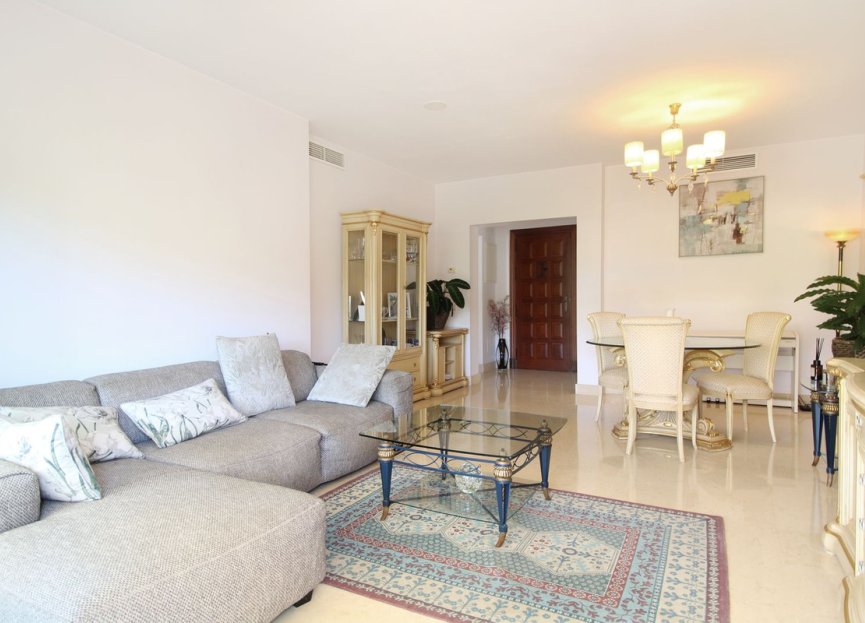 Resale - Ground floor apartment - Benahavís - Benahavís Centro