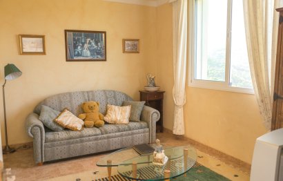 Resale - House - Detached Villa - Estepona - Estepona Centro