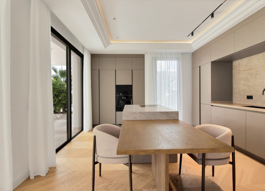 Resale - House - Detached Villa - Marbella - The Golden Mile