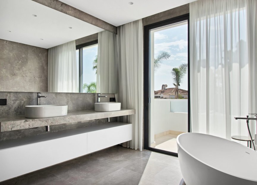 Resale - House - Detached Villa - Marbella - The Golden Mile