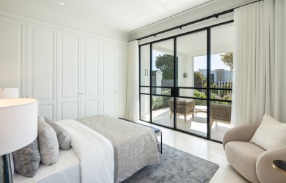 Resale - House - Detached Villa - Marbella - Nueva Andalucia