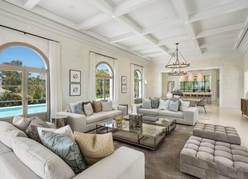 Resale - House - Detached Villa - Marbella - Nueva Andalucia