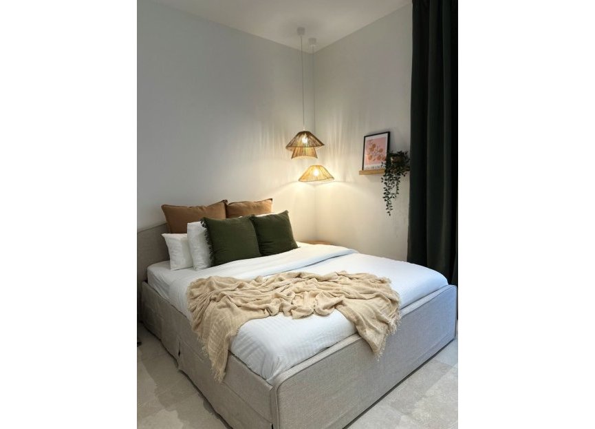 Reventa - Ground floor apartment - Estepona - Estepona Centro